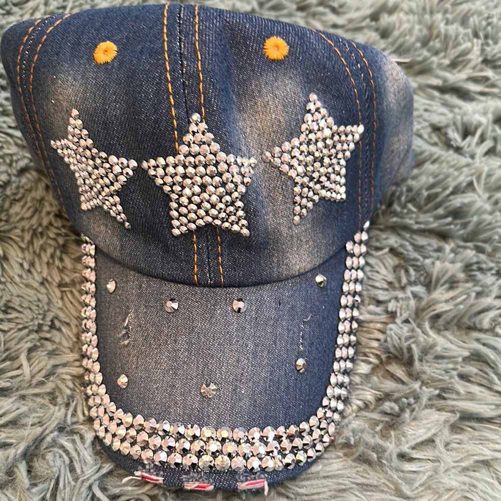 Star-Studded Caps Set - Picture 5 of 6